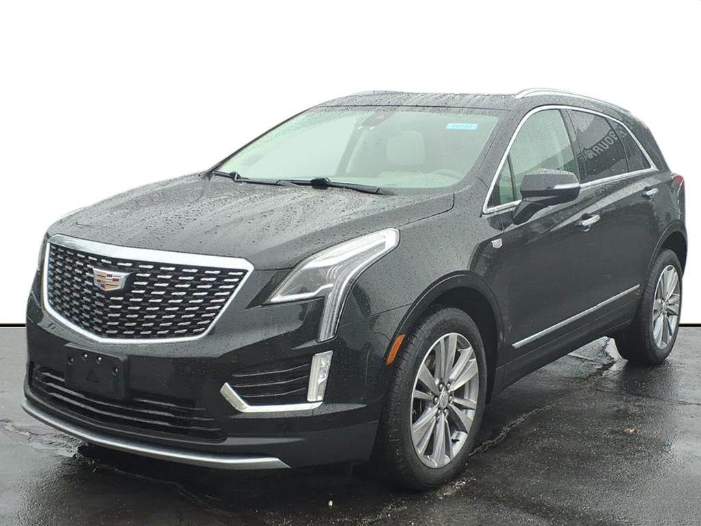 2024 Cadillac XT5 Premium Luxury in Stellar Black Metallic — front three-quarter view