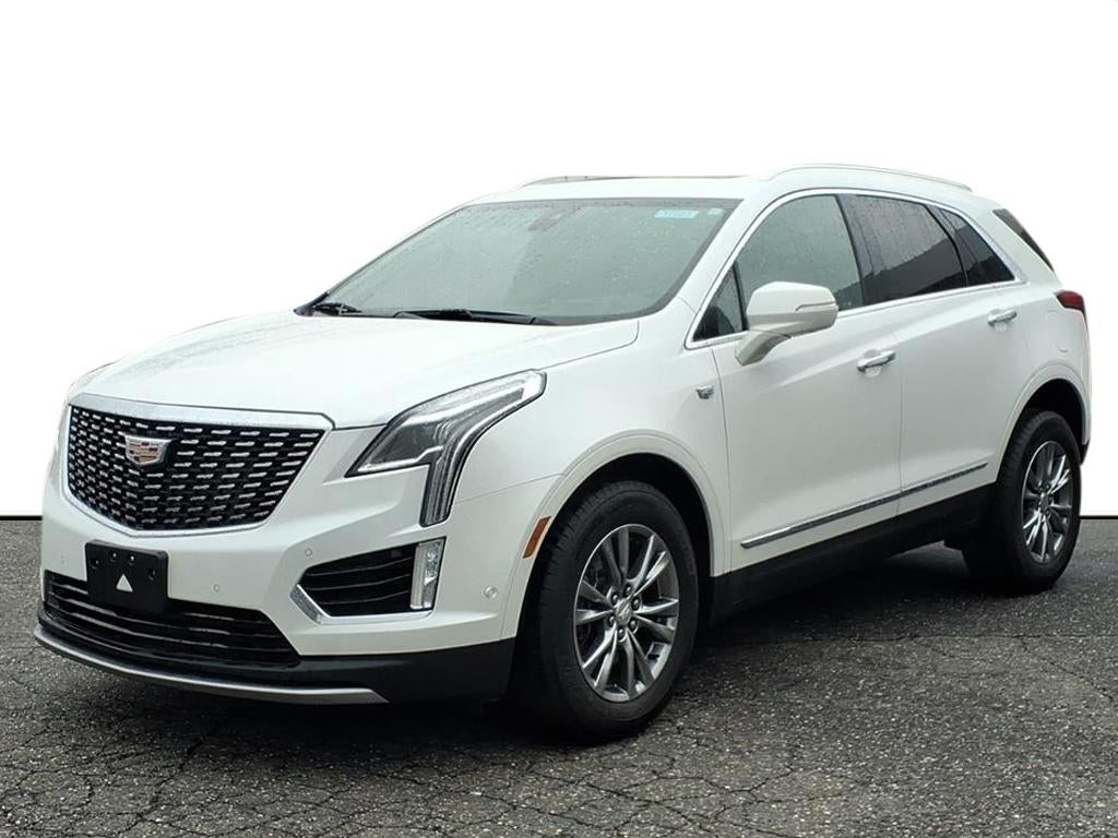 2023 Cadillac XT5 Premium Luxury in Crystal White Tricoat — front three-quarter view